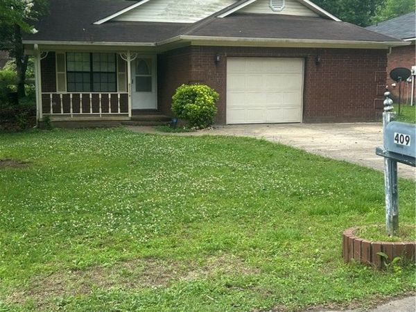409 W 15th Street, Russellville, AR 72801