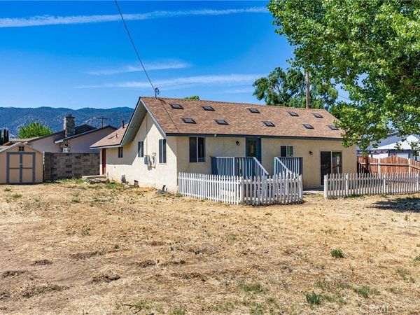 302 W C, Tehachapi, CA 93561