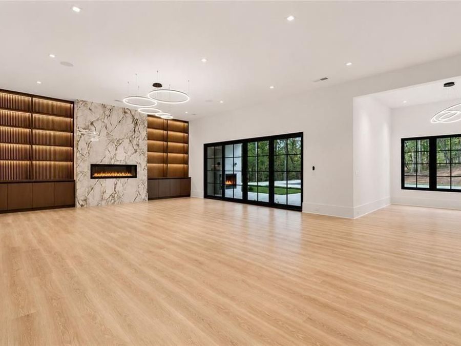 Property Image 80