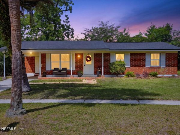 720 HICKORY HILL Drive, Jacksonville, FL 32221