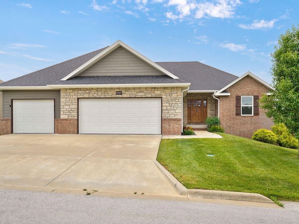 4787 Marseille Street , Ozark, MO 65721