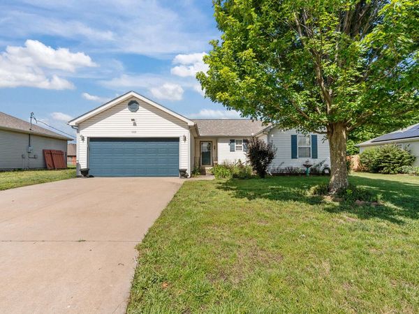 1308 S College Street, Webb City, MO 64870