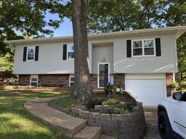 2402 Lambe Avenue , West Plains, MO 65775