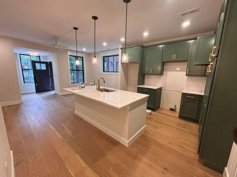 1303 Highland Street , Columbus, OH 43201 Photo 7