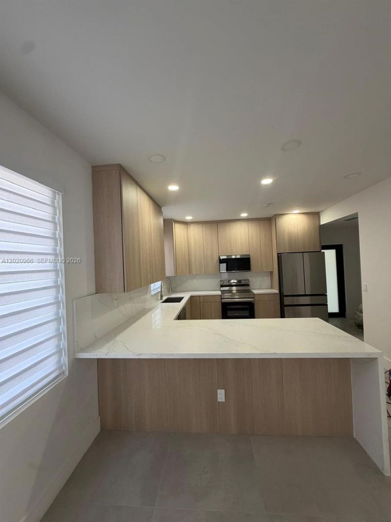 1703 SW 16th Ter , Miami, FL 33145 Photo