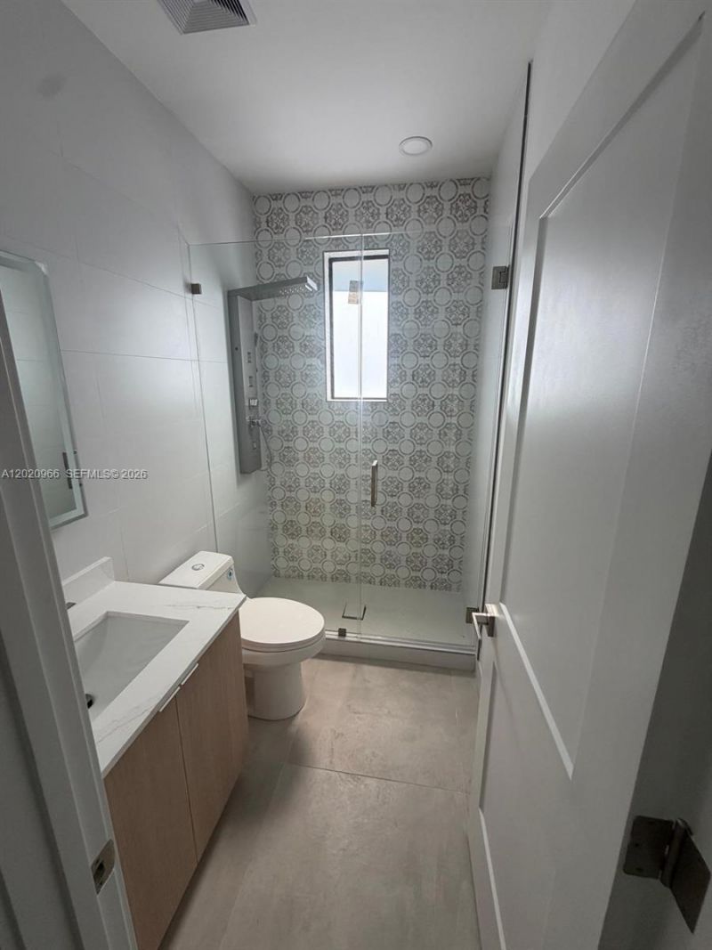 1703 SW 16th Ter , Miami, FL 33145 Photo