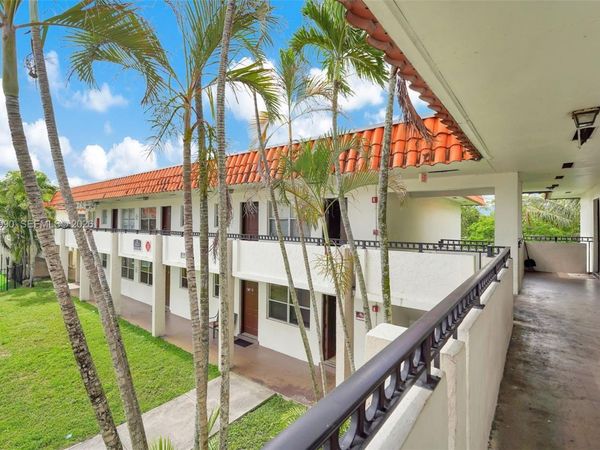 400 NW 65th Ave, Unit 222, Margate, FL 33063