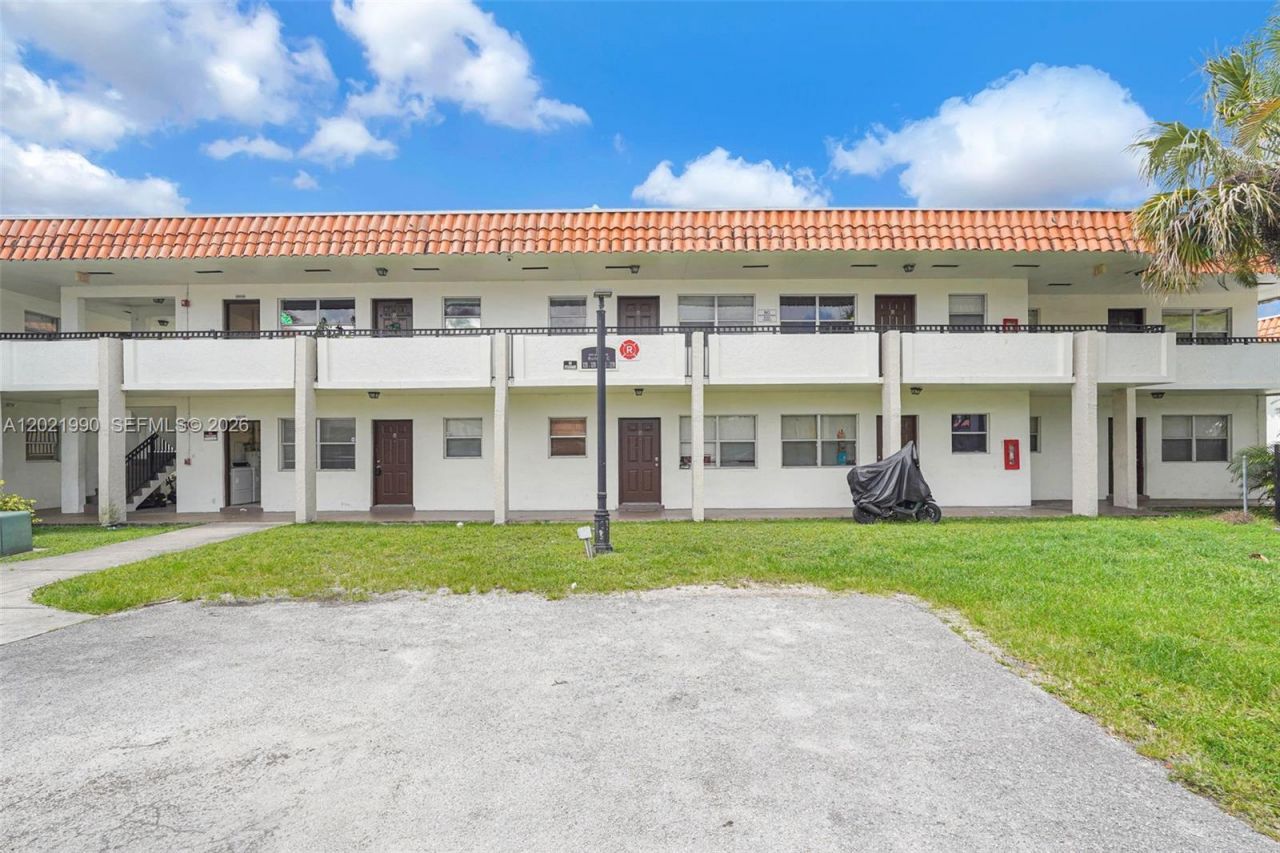 400 NW 65th Ave, Unit 222, Margate, FL 33063 Photo