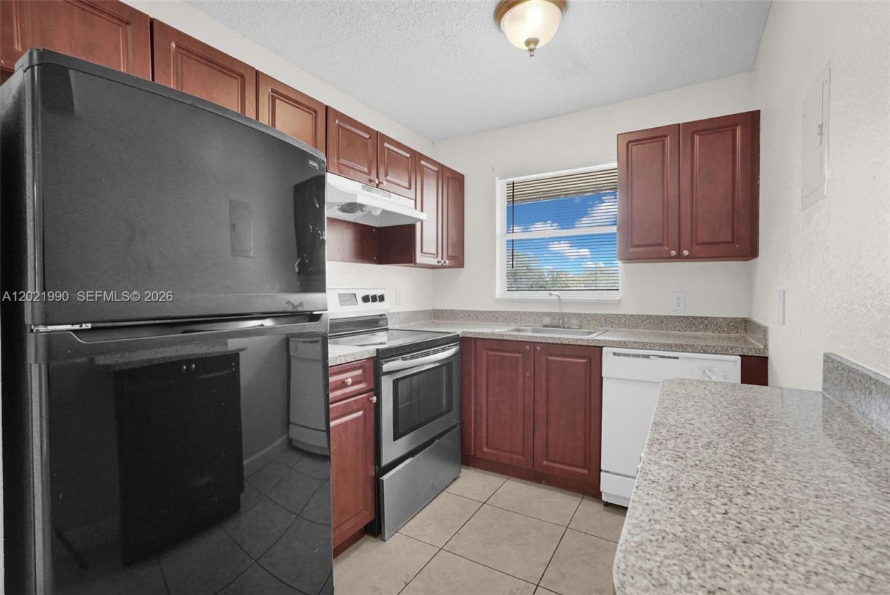 400 NW 65th Ave, Unit 222, Margate, FL 33063 Photo