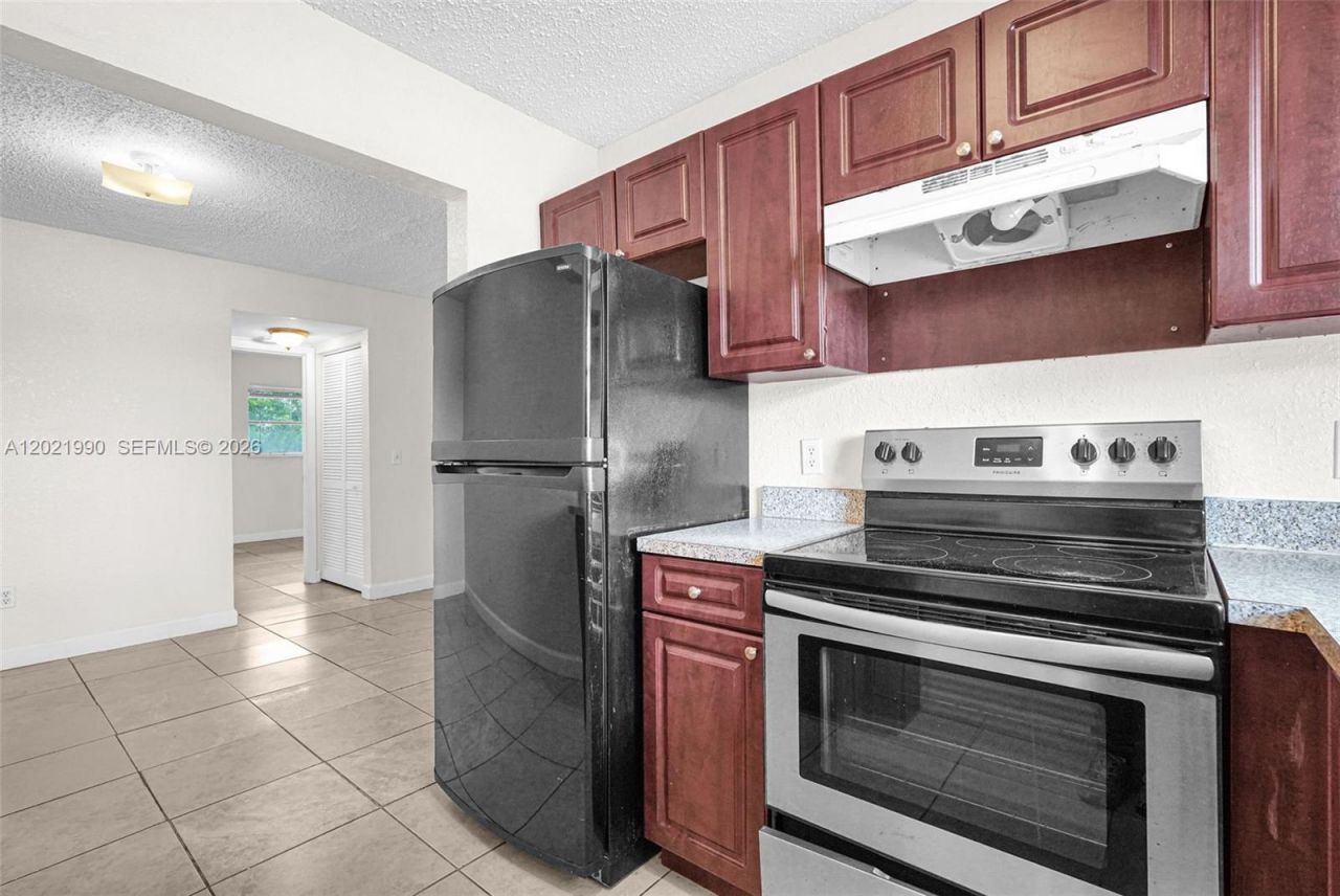 400 NW 65th Ave, Unit 222, Margate, FL 33063 Photo