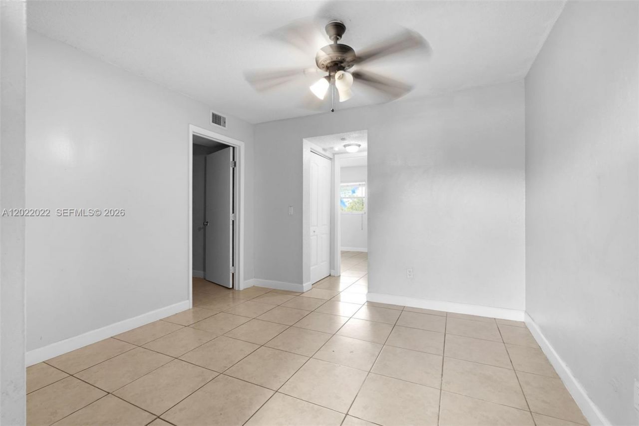 400 NW 65th Ave, Unit 213, Margate, FL 33063 Photo
