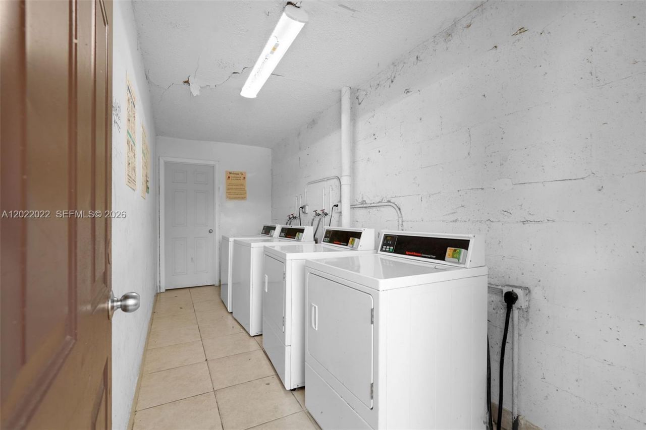 400 NW 65th Ave, Unit 213, Margate, FL 33063 Photo