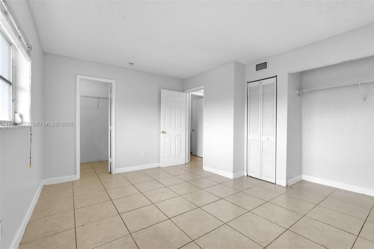 400 NW 65th Ave, Unit 213, Margate, FL 33063 Photo