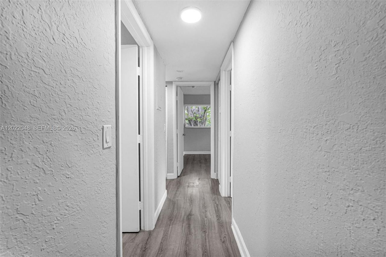 400 NW 65th Ave , Unit 210, Margate, FL 33063 Photo