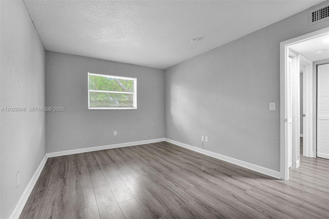 400 NW 65th Ave , Unit 210, Margate, FL 33063 Photo