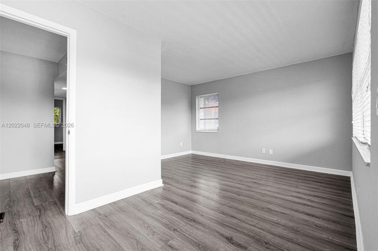 400 NW 65th Ave , Unit 210, Margate, FL 33063 Photo