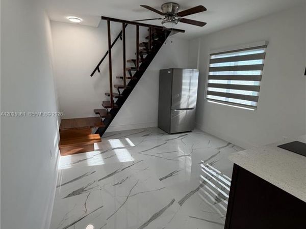 954 NW 8th St , Unit 5, Florida City, FL 33034