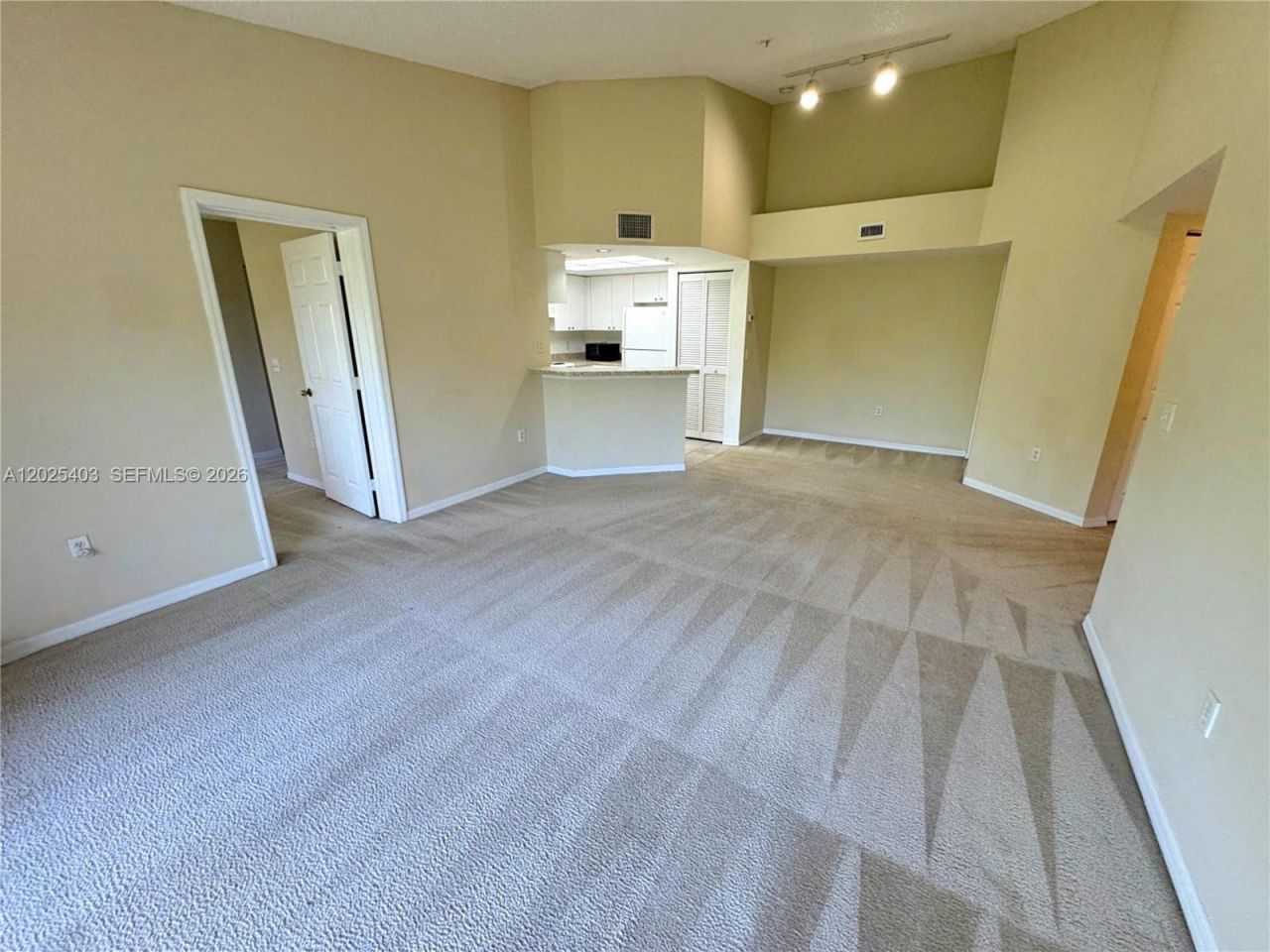 2039 SE 10th Ave, Unit 509, Fort Lauderdale, FL 33316 Photo