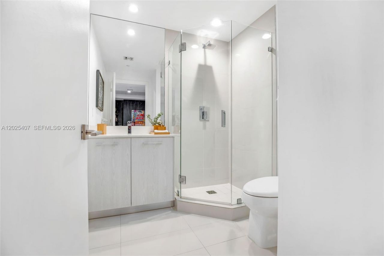 55 SW 9th St , Unit 3205, Miami, FL 33130 Photo