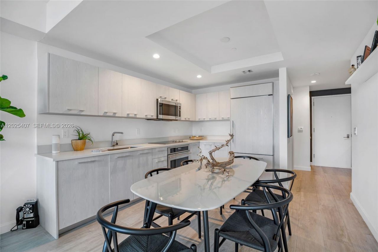 55 SW 9th St , Unit 3205, Miami, FL 33130 Photo