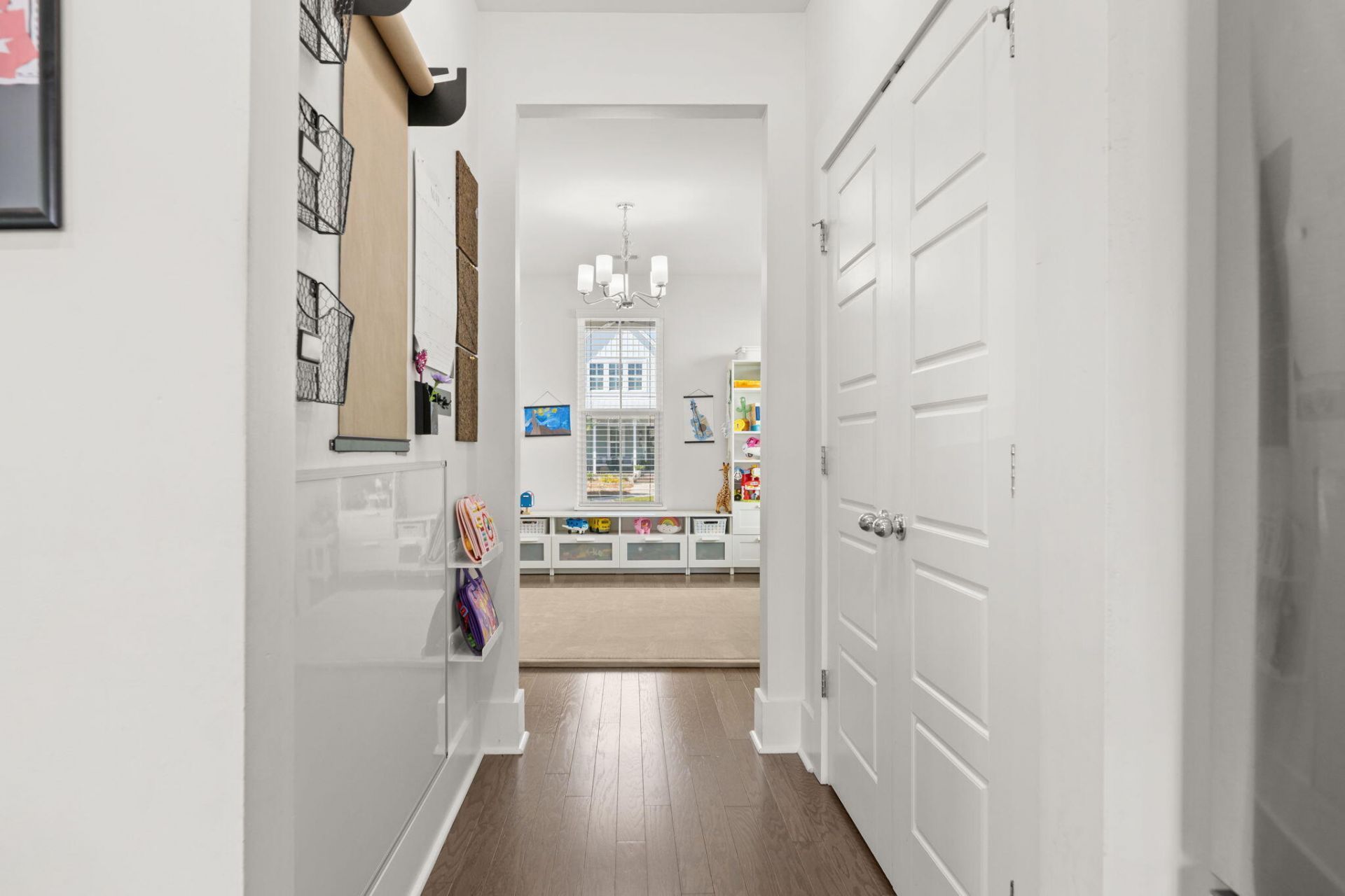 214 Oakbend Street Photo 10