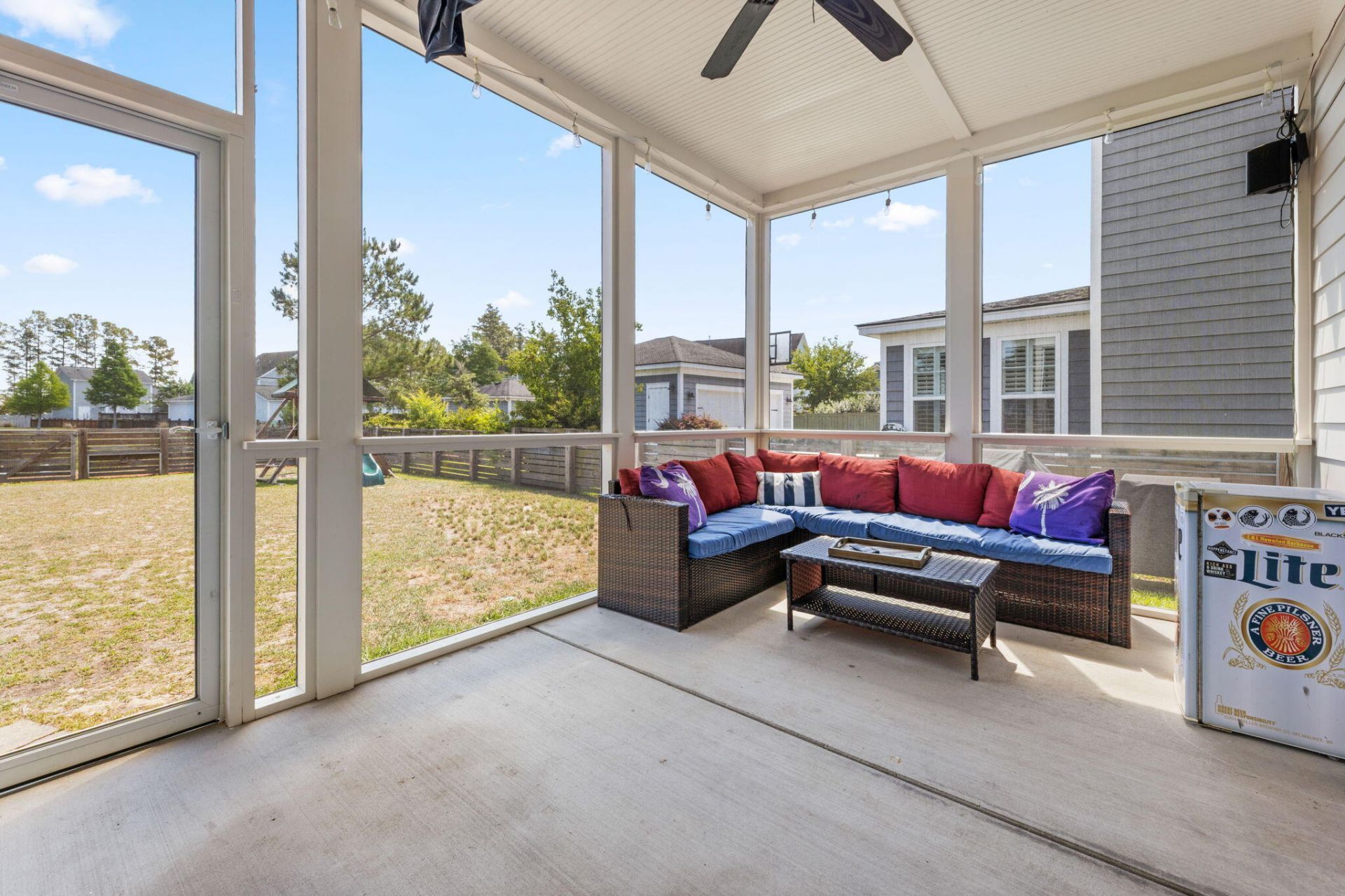 214 Oakbend Street Photo 20