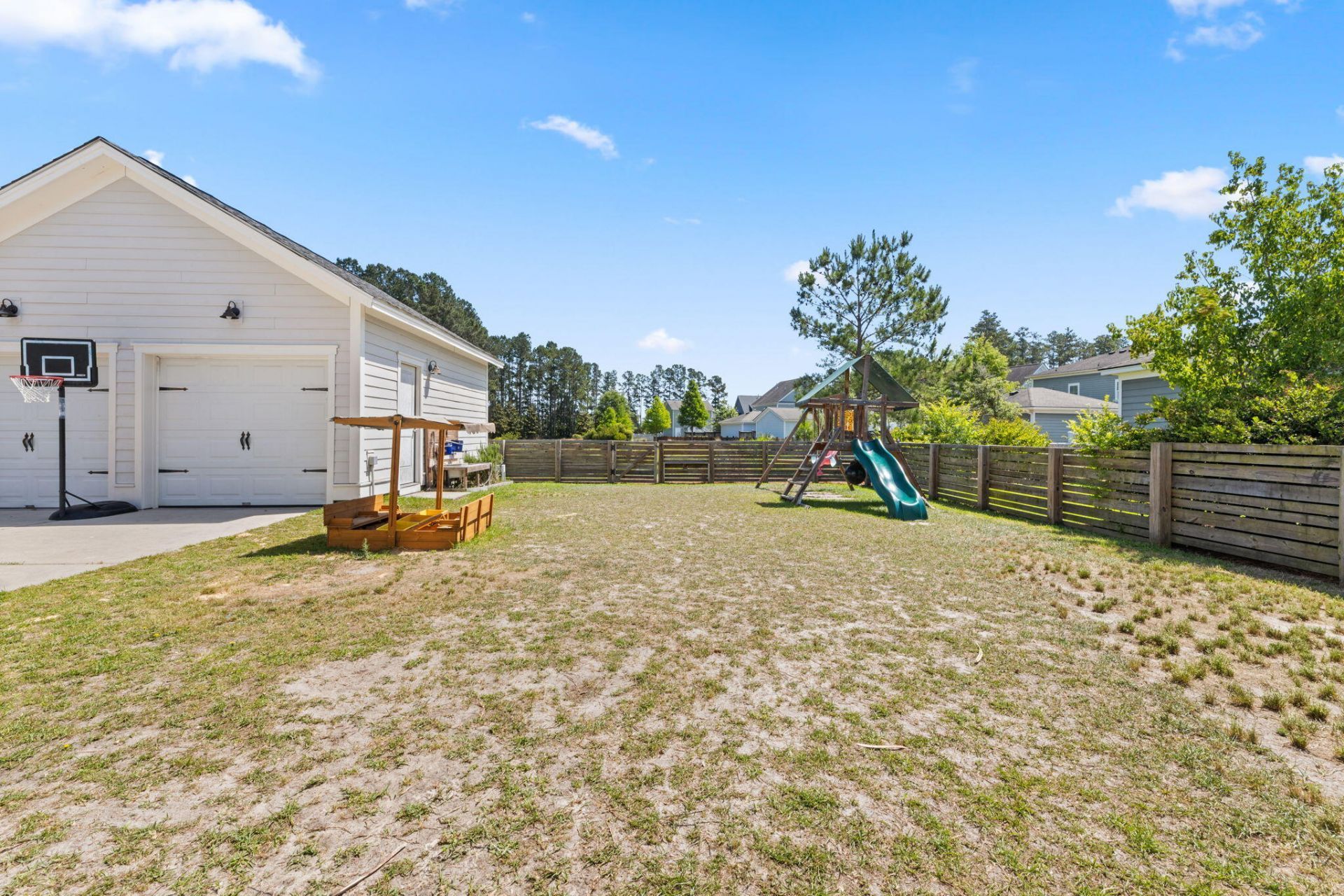 214 Oakbend Street Photo 21