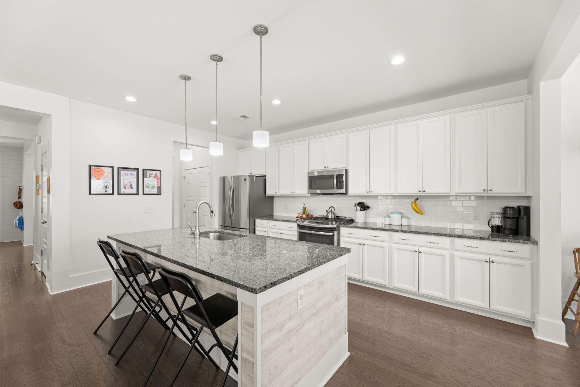 214 Oakbend Street Photo 8