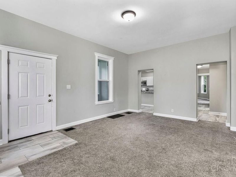 4703 Stewart Avenue, Cincinnati, OH 45227 Photo 10