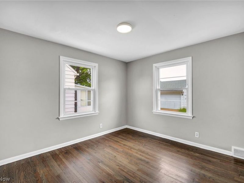 24831 Stephen Avenue, Euclid, OH 44123 Photo 21