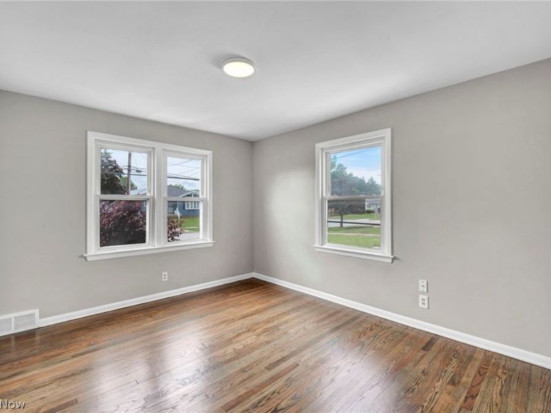 24831 Stephen Avenue, Euclid, OH 44123 Photo 23