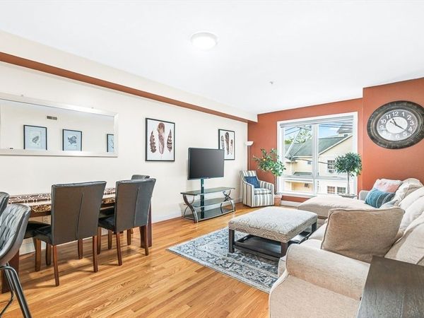 15 Guild St, Unit 302, Boston, MA 02119