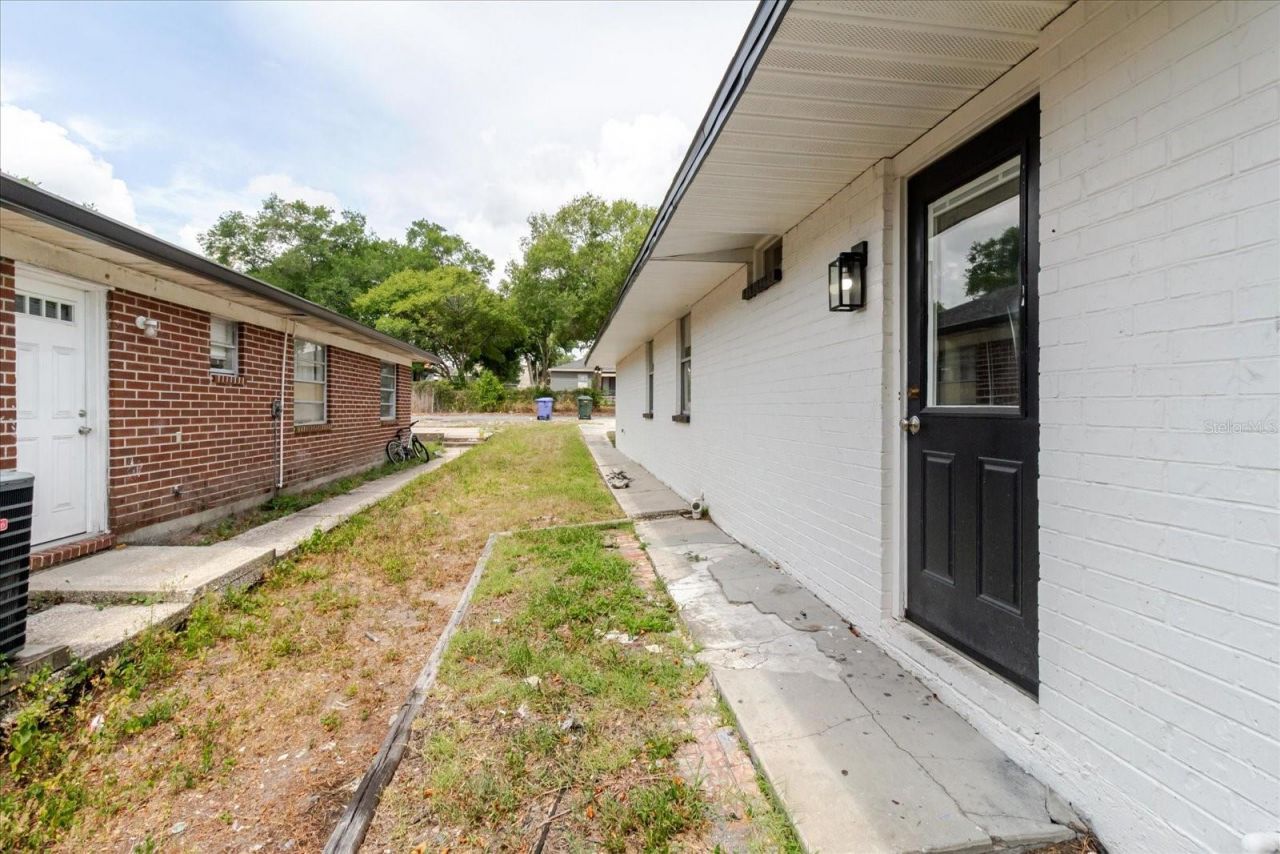 1134-1136 Gilmore Avenue, Lakeland, FL 33805 Photo