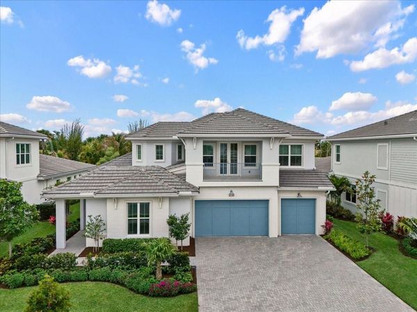 9236 CRESTVIEW CIRCLE , PALM BEACH GARDENS, FL 33412