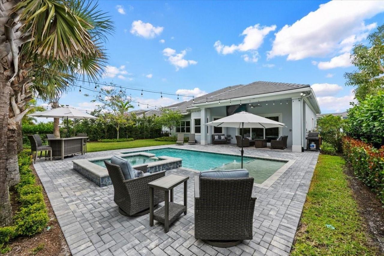 9236 Crestview Circle, Palm Beach Gardens, FL 33412 Photo