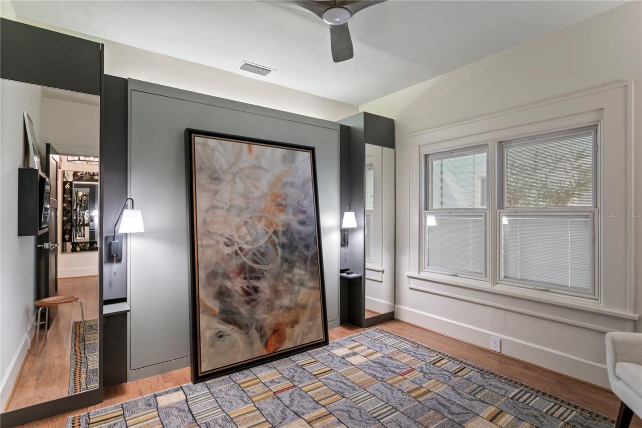 161 15th Avenue Ne, Saint Petersburg, FL 33704 Photo