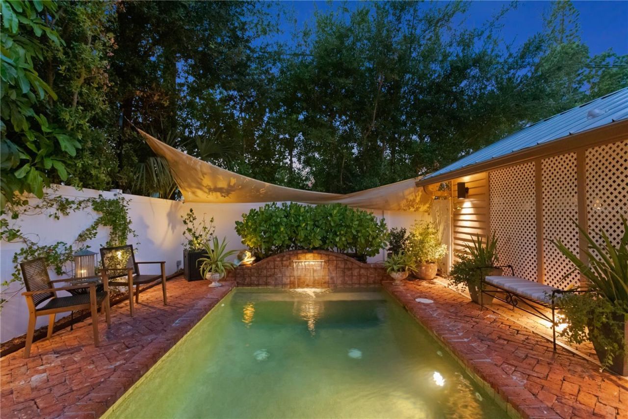 161 15th Avenue Ne, Saint Petersburg, FL 33704 Photo