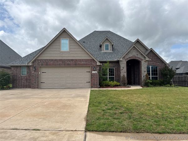 12918 S 2nd Street , Bixby, OK 74037