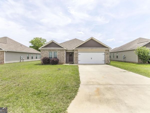 96 Santangelo Court, Warner Robins, GA 31093