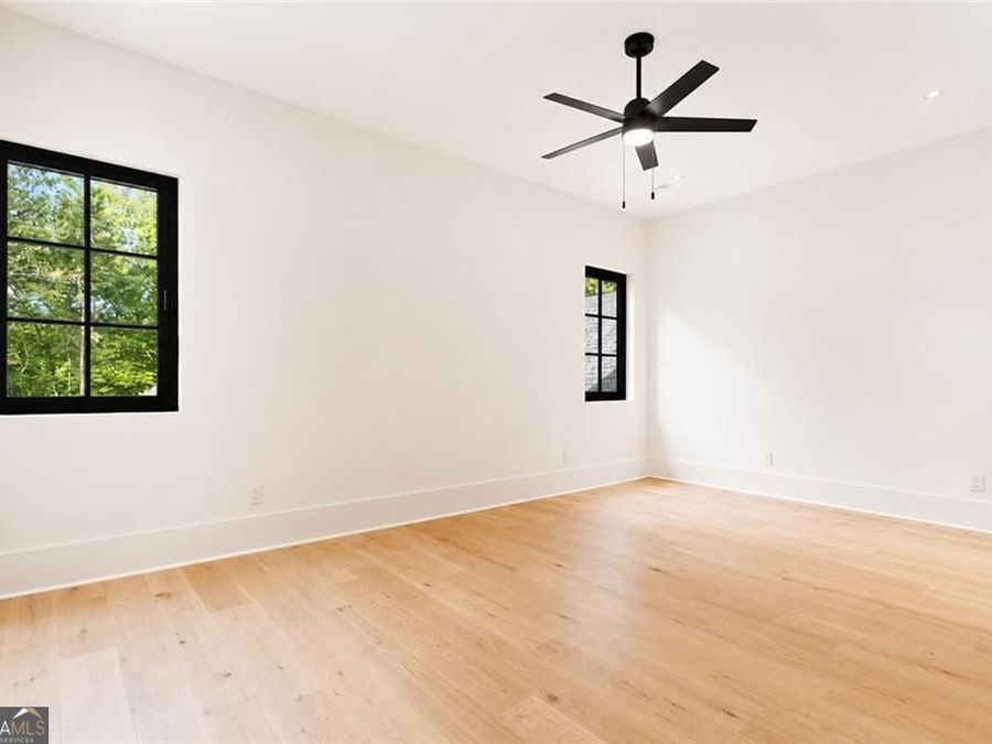 Property Image 64