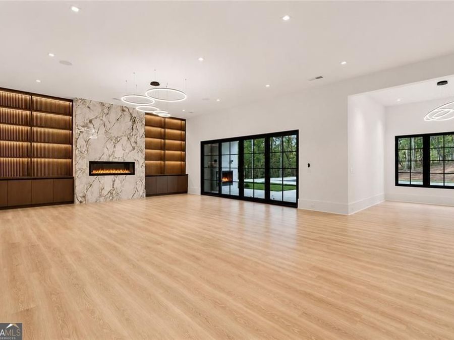 Property Image 80