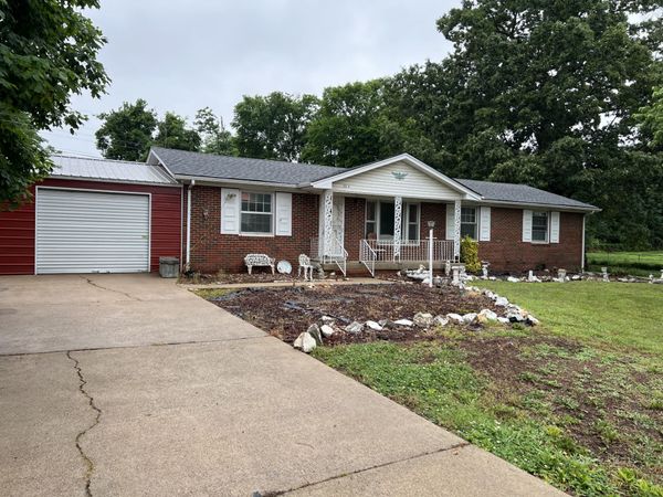 304 Pine Mountain Rd, Clarksville, TN 37042