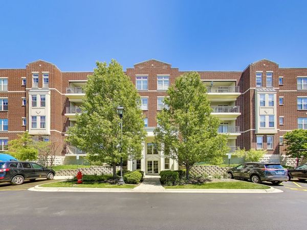 511 Prestwick Lane , Unit 307, Wheeling, IL 60090