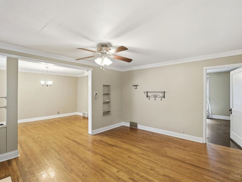 455 W Main Street, Williamsburg, OH 45176 Photo 11