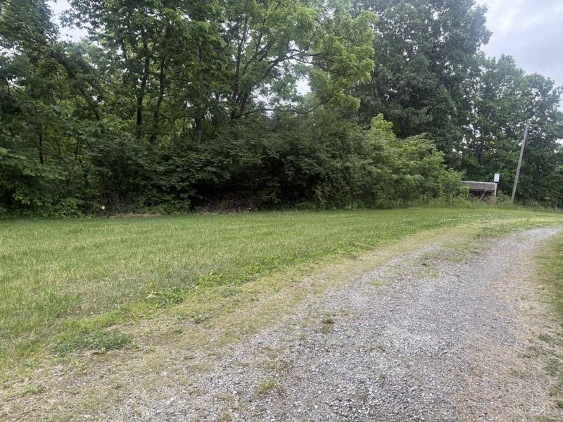1369 Parker Ridge Road, Bratton Twp, OH 45660 Photo 5