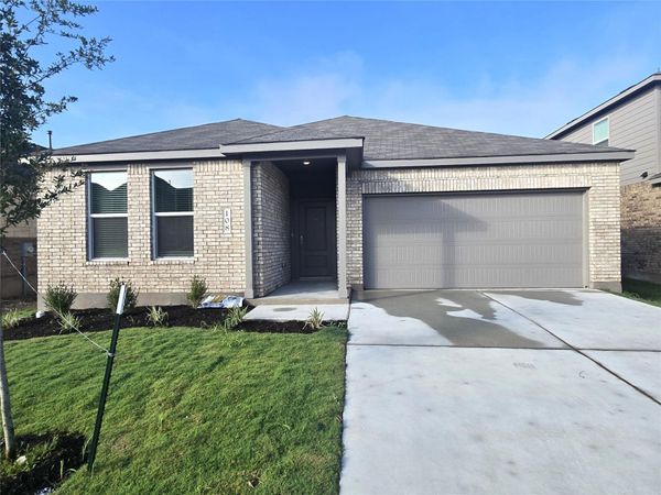 108 Brabham LOOP, Hutto, TX 78634