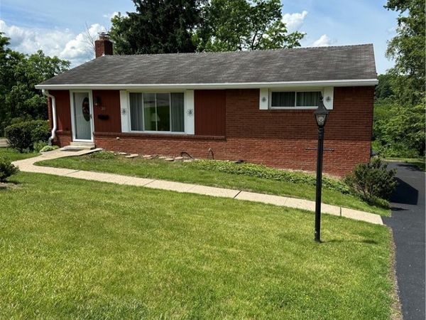 200 Arla Dr., Pittsburgh, PA 15220