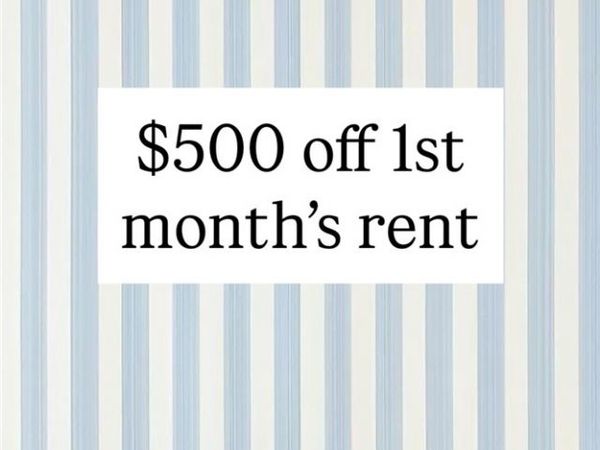 208 NW 9th Street, Bentonville, AR 72712