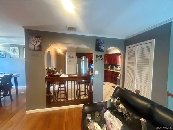 Massapequa, NY 11758