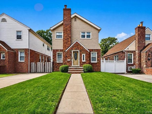 151-27 11th Avenue , Whitestone, NY 11357